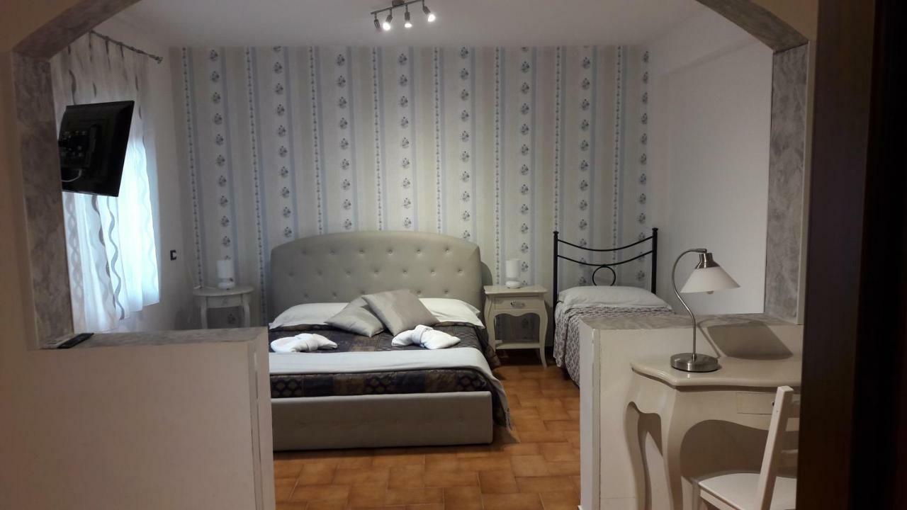 Dimoramuri B&B CTA Exterior foto
